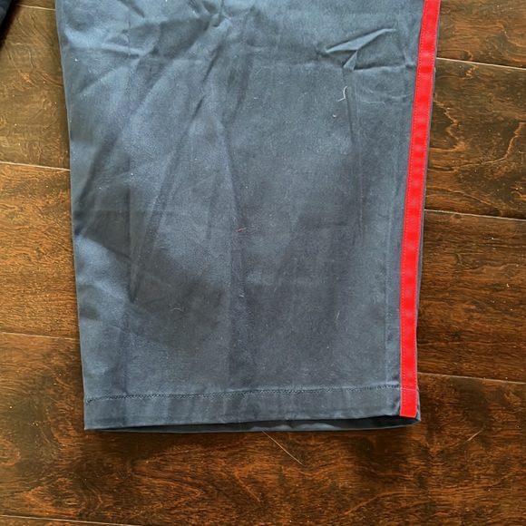 Isabel Hayley Timeless Trends navy cotton cropped pants red racer stripe NWT - Picture 2 of 5